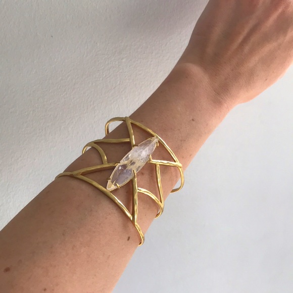 ⭐️ Semi Precious Gold & Clear Quartz Crystal Cuff Bracelet Bangle - Picture 7 of 8